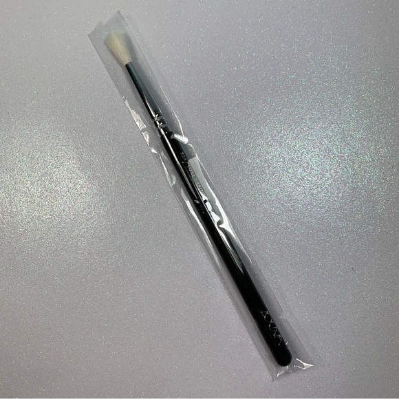 Zoeva 224 Brush - Picture 6 of 9